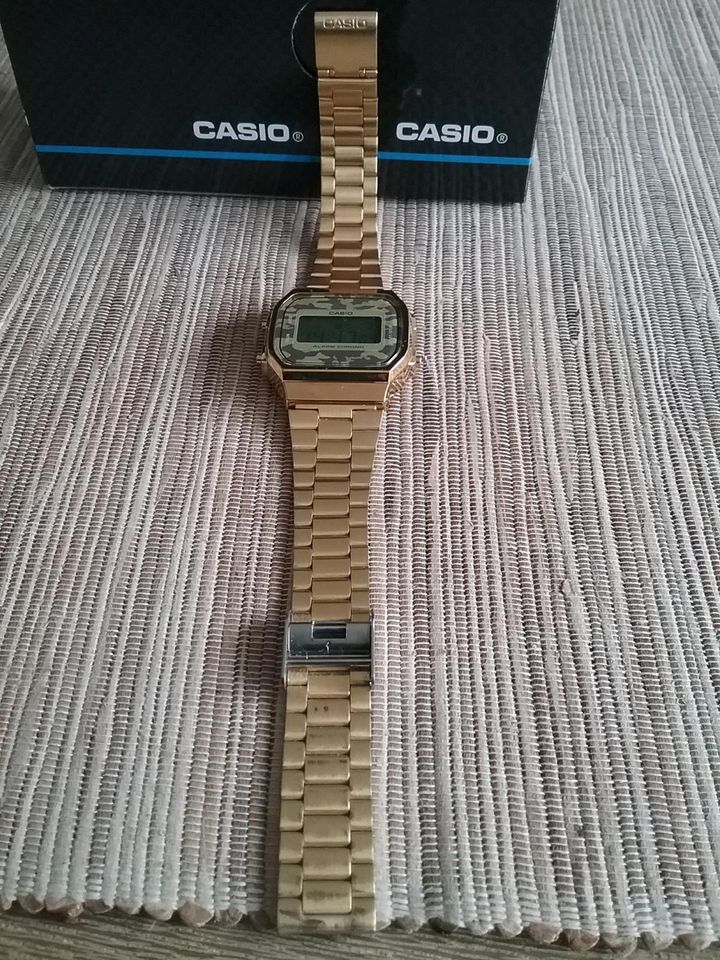 Retro Watch Casio A168WE 3298 Camouflage Gold incl. OVP in Waldweiler