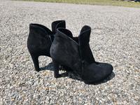 Schwarze Stiefeletten Tamaris 40 Kr. Dachau - Bergkirchen Vorschau
