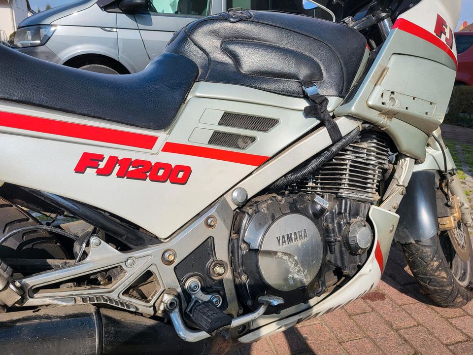 Yamaha FJ1200 - 83800km - Rot/Silber/Weiss in Erzhausen