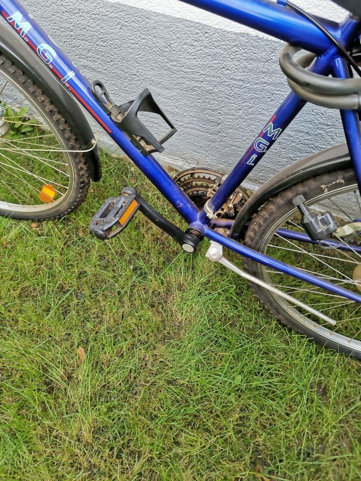 Fahrrad, Herrenfahrad Schwarz 26 Zoll in Wehrheim