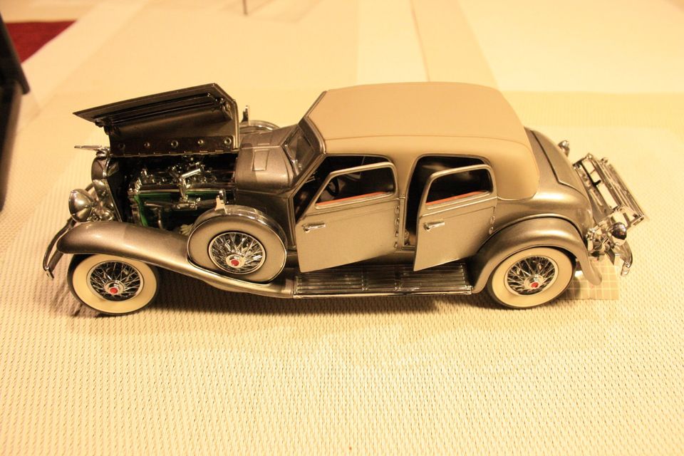 Franklin Mint 1933 Duesenberg Twenty Grand + Vitrine Zertifikat in Griesheim