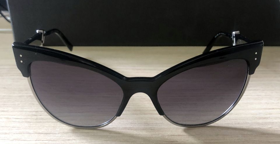 Damen Sonnenbrille/ Designerbrille Marc Jacobs >neuwertig< in Erlangen