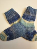 Handgestrickte Socken, Gr. 38-40, verstärkte Ferse Nordrhein-Westfalen - Detmold Vorschau