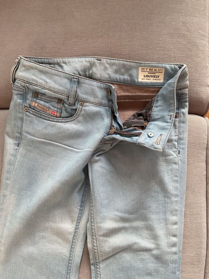 Diesel Jeans Louvely 28x32 sehr gut erhalten in Hamburg