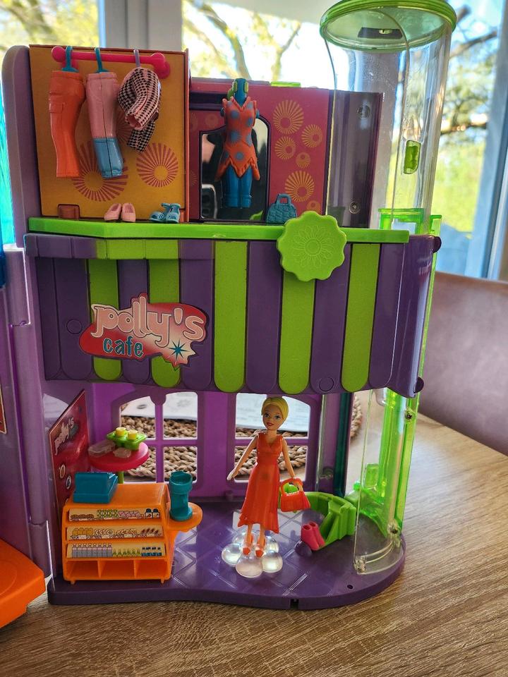 Originales Polly Pocket Apartment, Friseur, Cafe, mechanisch, Set in Hanau