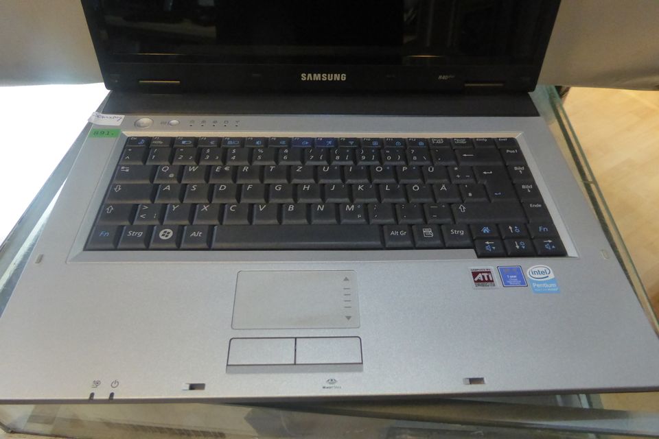 Samsung R40 plus Notebook/Linux in Hannover