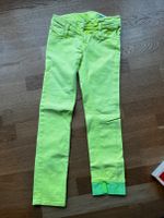 Diesel Hose Jeans Größe 9 Jahre Kinder Mädchen grün neon Berlin - Lichtenberg Vorschau