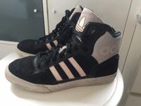 Adidas - Turnschuhe - Gr. 38 (US 7,5) Nordrhein-Westfalen - Wegberg Vorschau