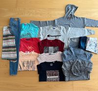 Kleiderpaket Mädchen/Teenager ua Tom Tailor Nordrhein-Westfalen - Bad Sassendorf Vorschau