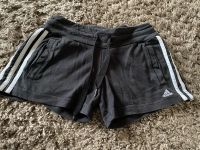 Adidas Sporthose kurz Größe 2XS Bochum - Bochum-Süd Vorschau