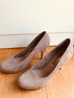 Sehr edle Highheels beige Gr.41 Baden-Württemberg - Lörrach Vorschau