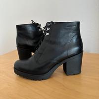 Vagabond Plateau Stiefelette Echtleder wie neu Größe 39 Bayern - Roding Vorschau