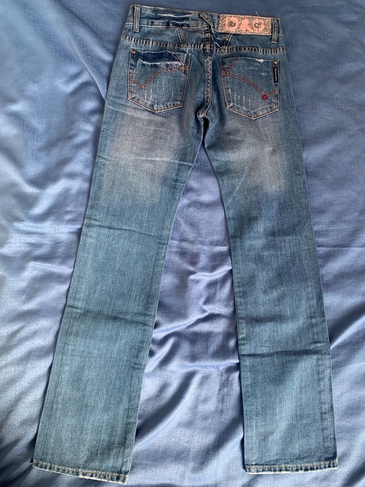 Jeanshose Jeans Damenhose Schlaghose Glitzer 34 XS Vintage flared in Frankfurt am Main