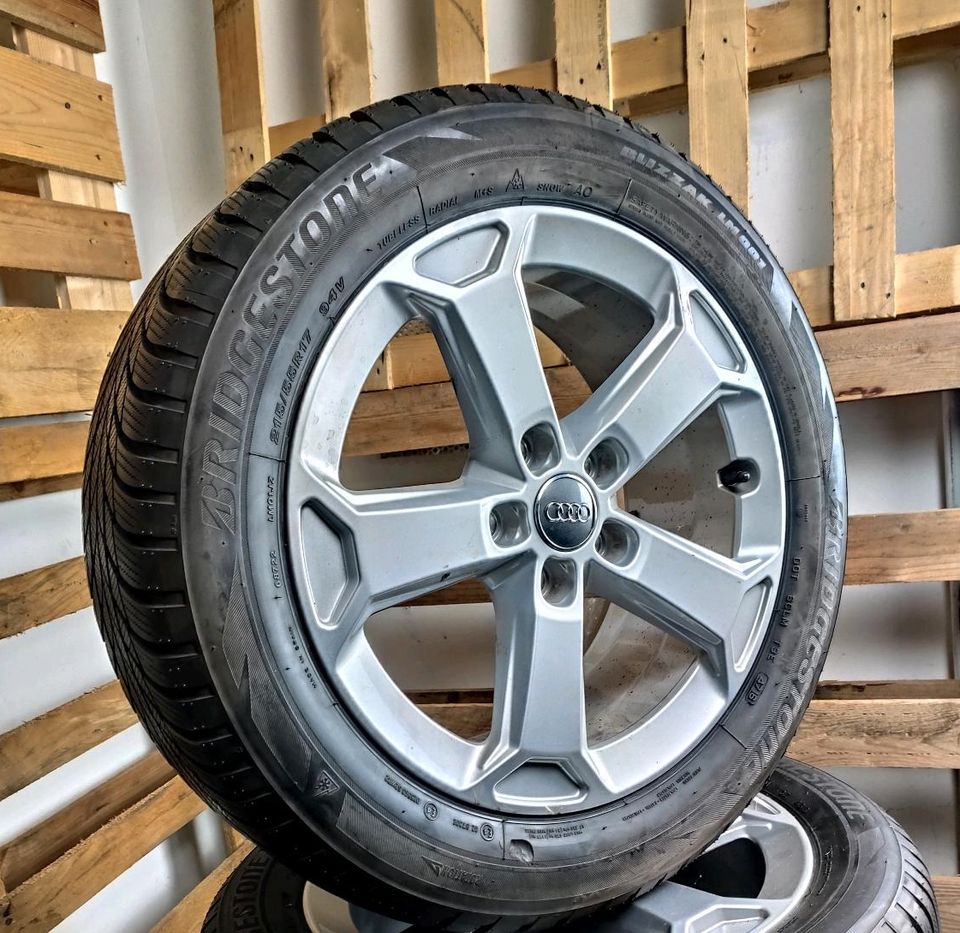 ✓ ORIGINAL AUDI Q2 215/55 R17 94V WINTERRÄDER WINTERREIFEN FELGEN in Herten