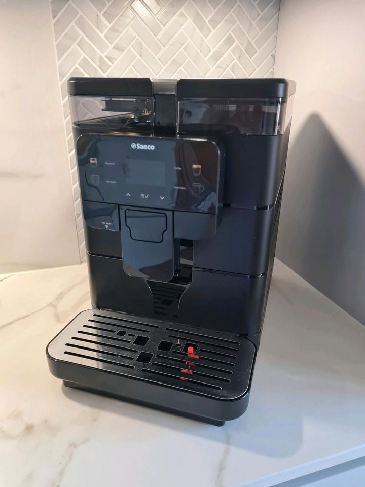 Kaffeevollautomat - Gastro geeignet in Großheide