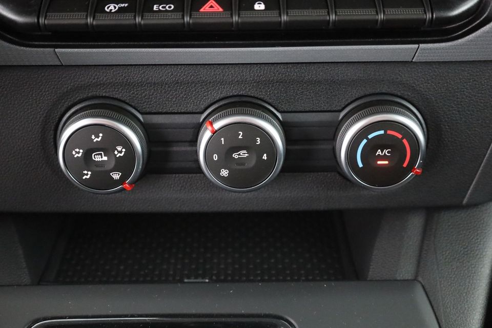 Nissan Townstar 1.3 DIG-T LED Kam Temp Android/Apple in Senftenberg