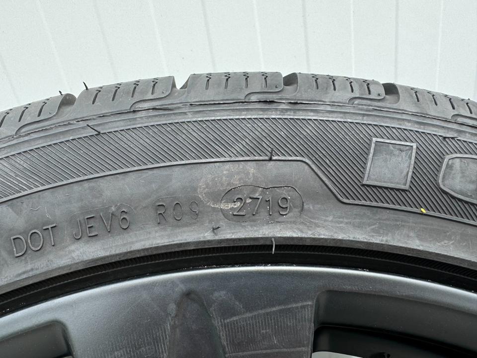 Alufelgen Ronal R20 9,5J Winterreifen Rotalla 275 40, BMW X5 X6 in Hemmingen