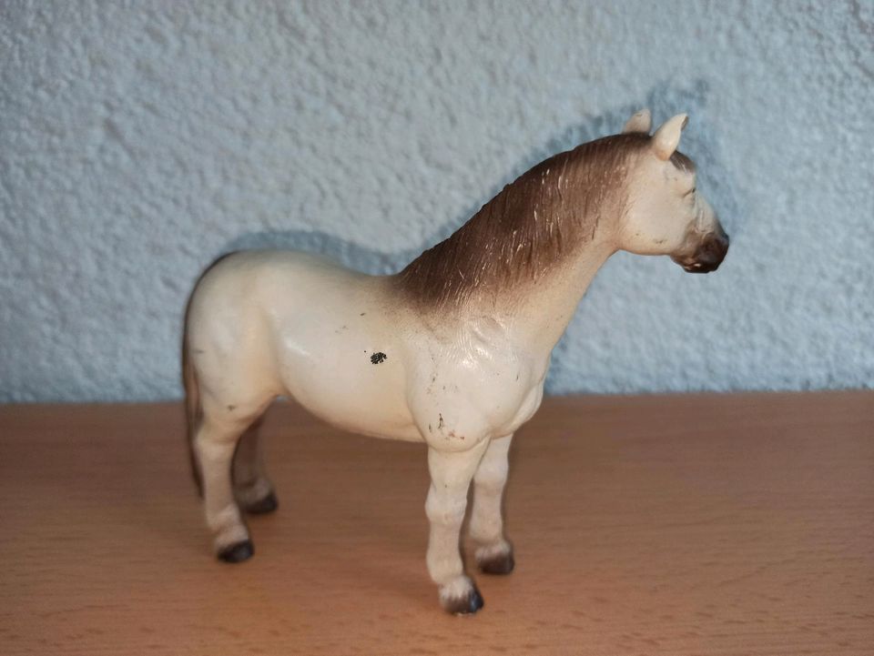 Schleich Pferd Schimmel Stute 1995 in Hauneck