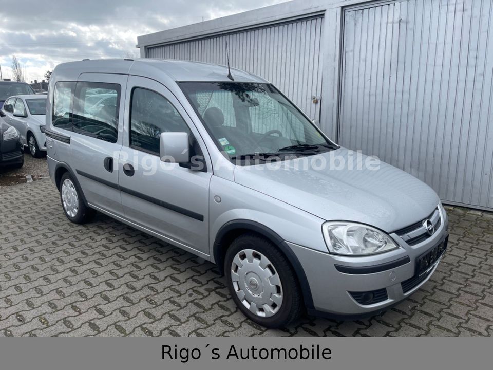 Opel Combo Edition*Erdgas*TOP*Tüv-Neu* in Moers