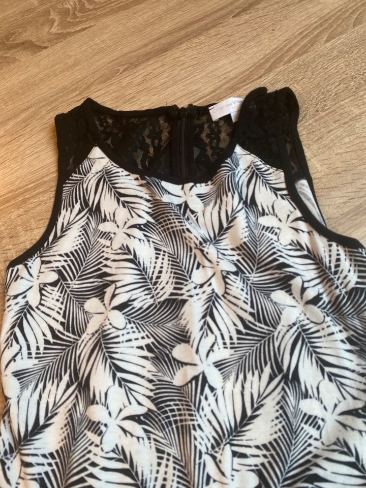 Mädchen Kleid Sommerkleid Creme schwarz Größe 152 in Schöllnach
