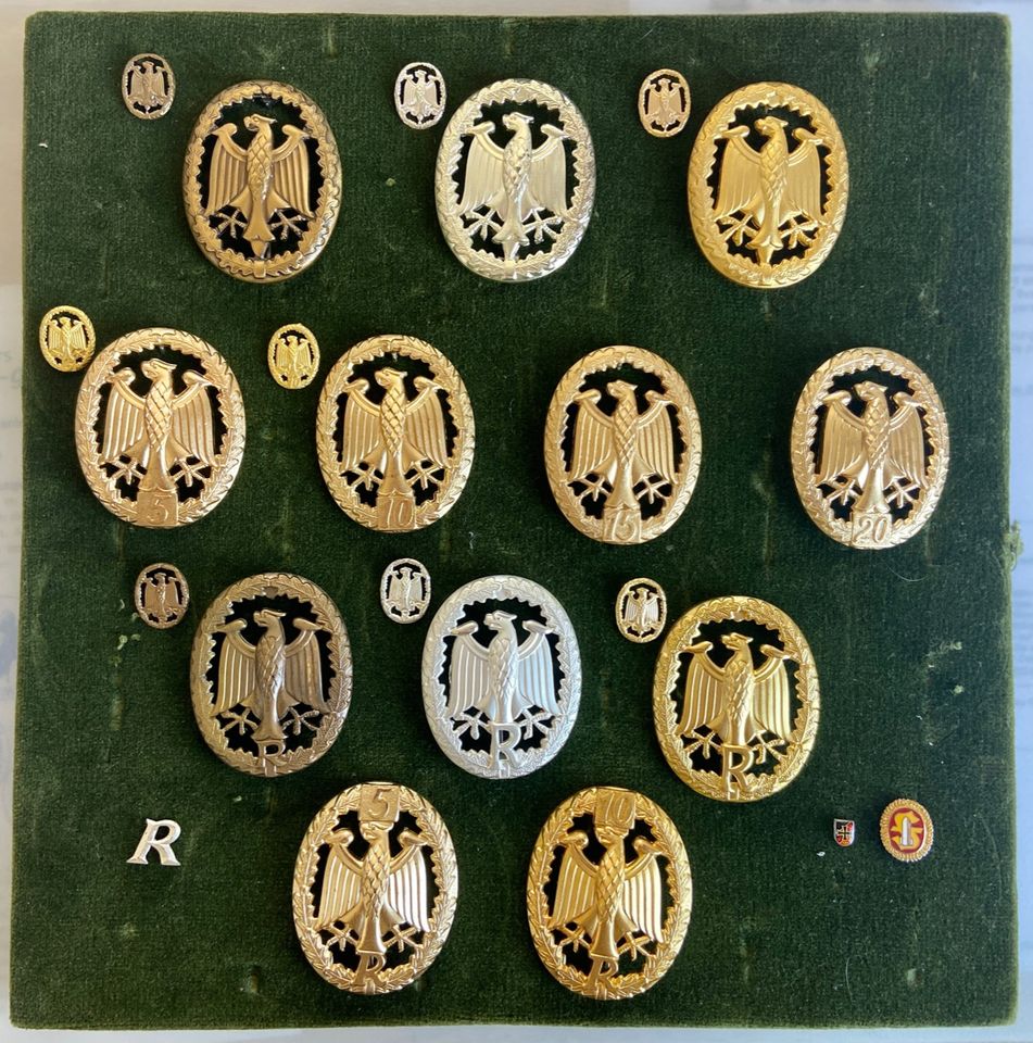 Bundeswehr Leistungsabzeichen - Gold mit Zahl - Orden in Quedlinburg