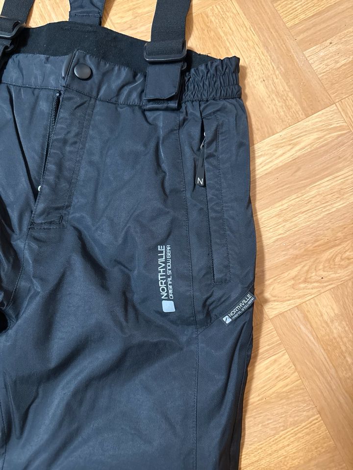 Top Skihose, absolut warm, Gr. 146/152 in Eisenhüttenstadt