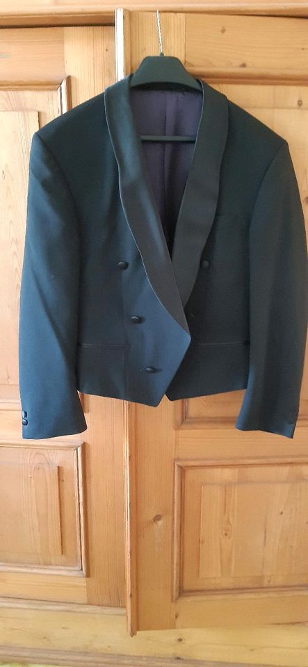 Hochzeitsanzug Größe 48 mit kurzer Jacke, Bundfaltenhose, Veste in Wittingen