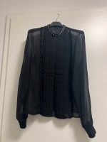 Neue Bluse von Guess in der Größe S Kr. München - Unterhaching Vorschau