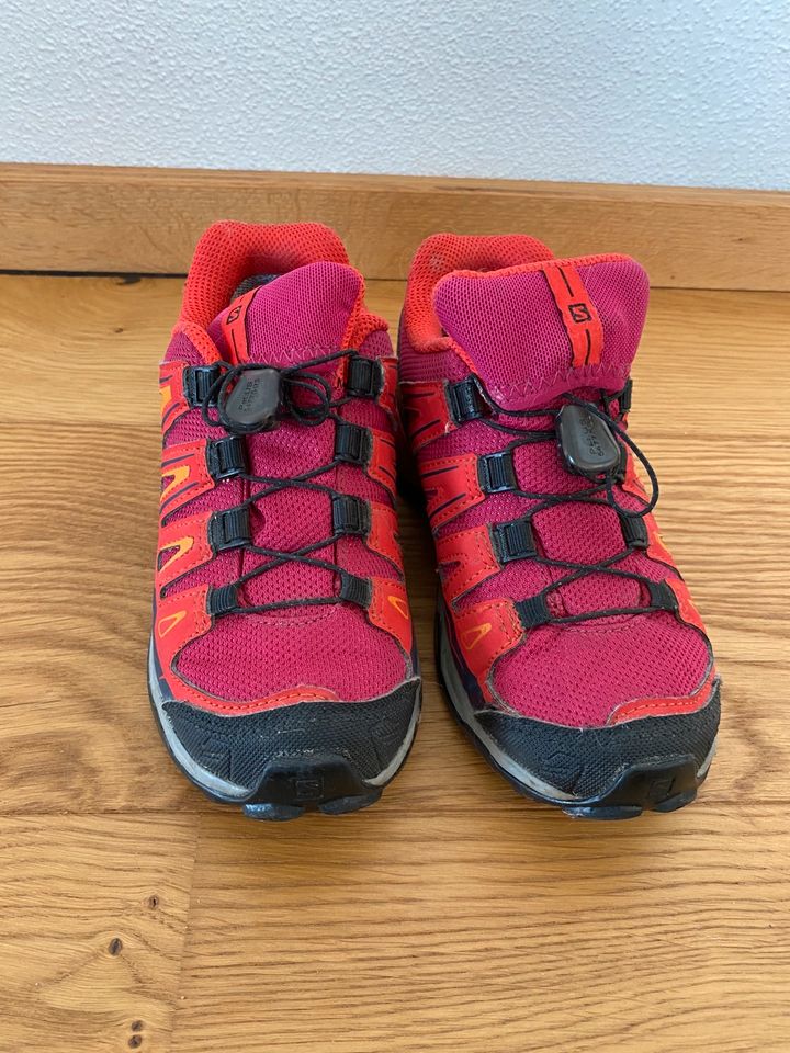 Sneaker Salomon pink gr 31 gore-Tex wie neu in Waldkirchen