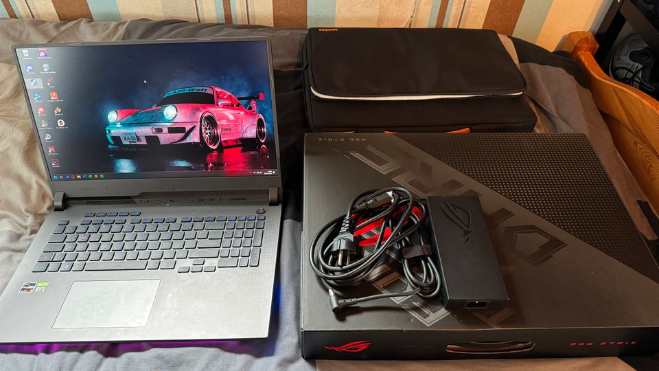 Asus ROG Strix G713QR Gaming Notebook in Müllenbach (bei Mayen)