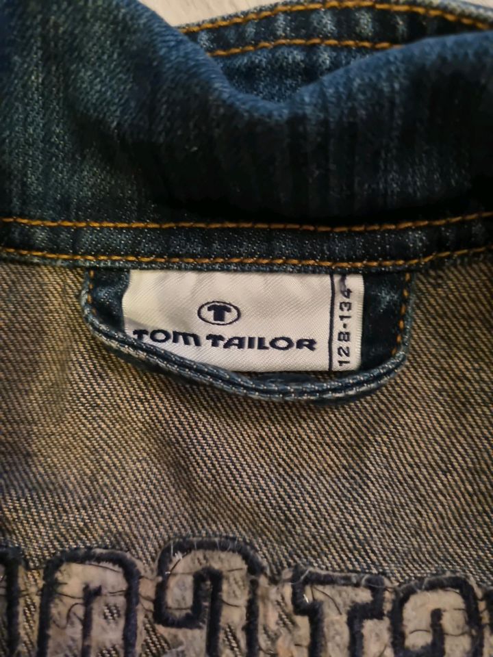 Jeansjacke Gr. 128/134 Tom Tailor in Tespe