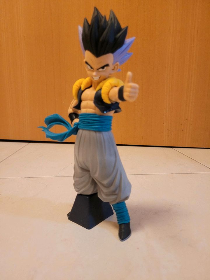 Dragonball Z Gotenks Figur in Köln