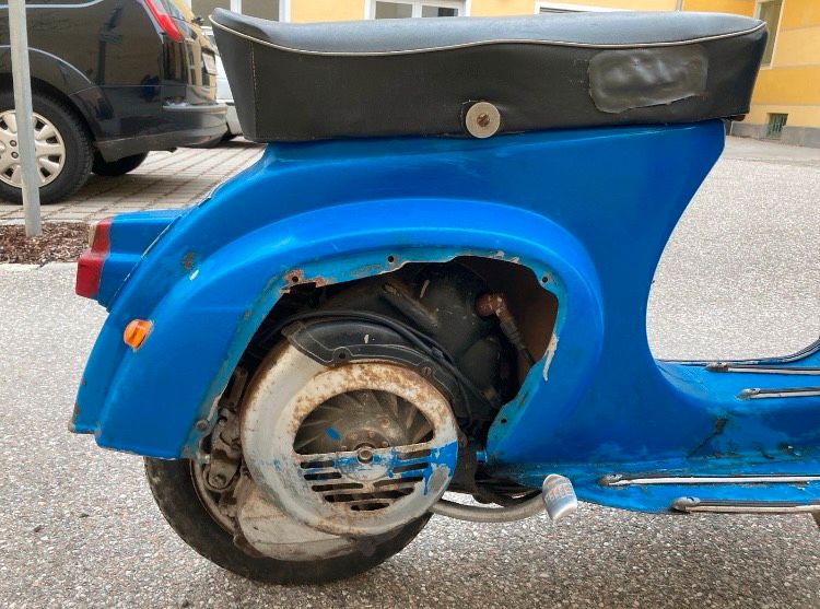 Vespa V50 Originalzustand in Eggenfelden