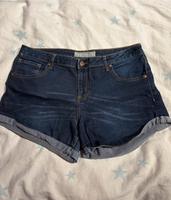 Jeans Hose Short Jeansshort kurze Hose kurze Jeans 42 Bayern - Adelshofen (Oberbayern) Vorschau