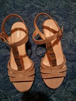 Sandalen / Sommerschuhe Bayern - Friedberg Vorschau