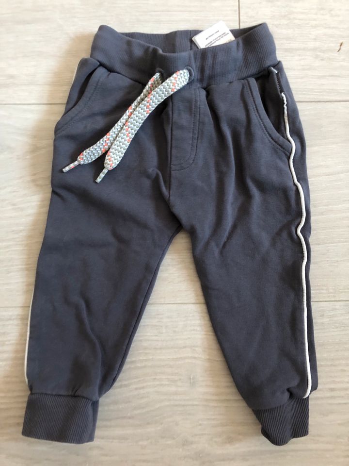 Jungen Hose Baby grau Größe 74 staccato in Saarland - Schwalbach |  Babykleidung Größe 74 kaufen | eBay Kleinanzeigen ist jetzt Kleinanzeigen