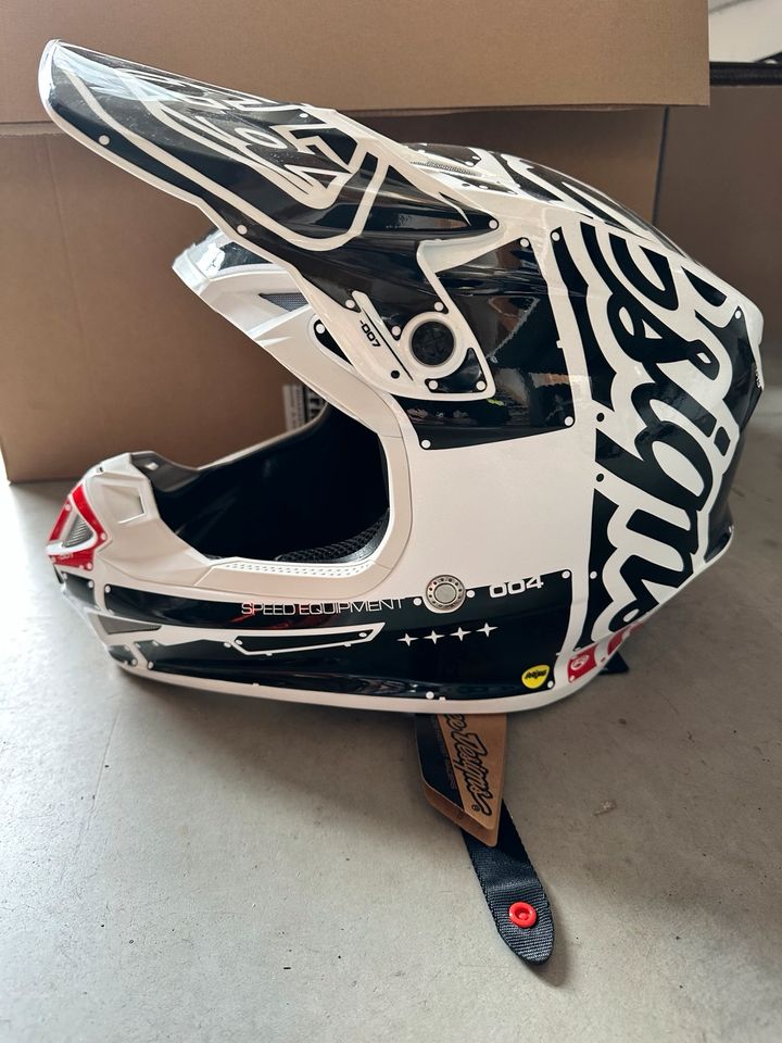 Moto Cross Enduro Helm Troy Lee Designs SE4 Polyacrylite Gr. L in Neuching