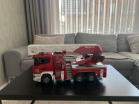 Bruder Feuerwehrauto gross Feuerwehr Spielzeug Nordrhein-Westfalen - Langenfeld Vorschau