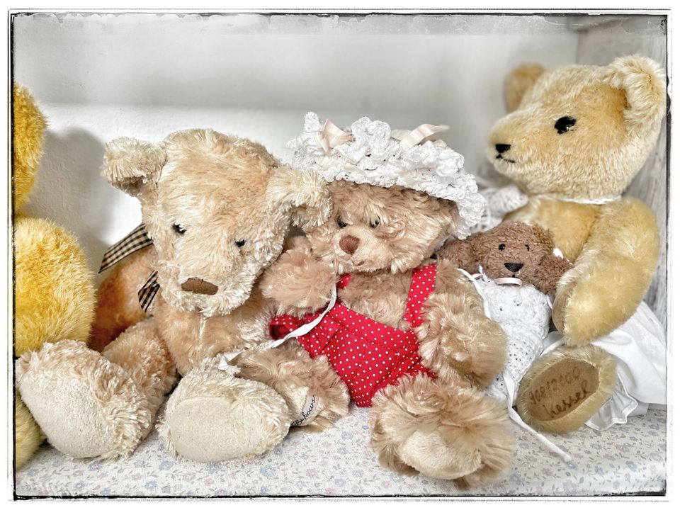 Bärchen , Teddys in Kranichfeld