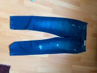 dunkelblaue Jeans esmara 38 oder 29/32 Kr. München - Taufkirchen Vorschau