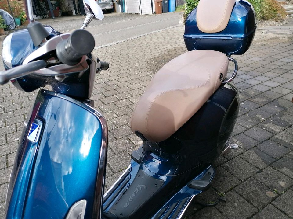 Vespa Primavera, 50 ccm, 2T, 1. Hand in Konstanz