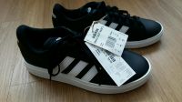 Turnschuhe 40 Sneaker Tennis Gr. 7 1/2 adidas NEU mit Etikett Bayern - Murnau am Staffelsee Vorschau