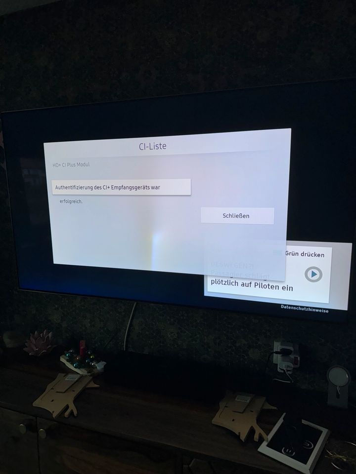 Samsung TV 55" Q7 Flat QLED 4K Q7FN in Schmalkalden