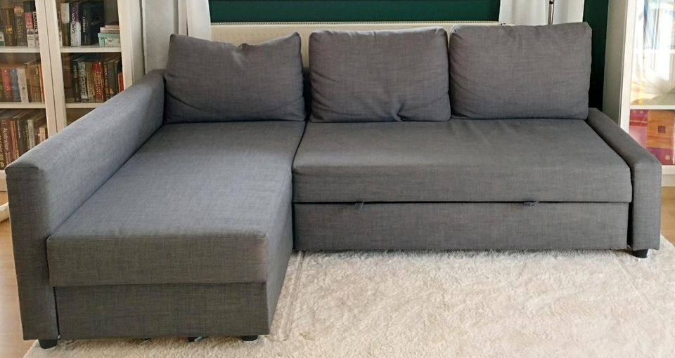 Sofa FRIHETEN IKEA Schlafsofa grau in Altusried