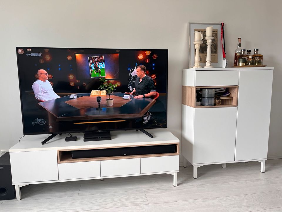 Tv Board und Kommode Wohnzimmer Holz ABH. B. 24.05.24 in Elmshorn