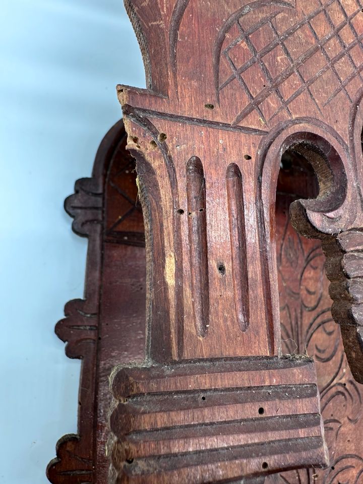 Wandaltar Klappaltar Holz Hausaltar antik 1900 in Andernach