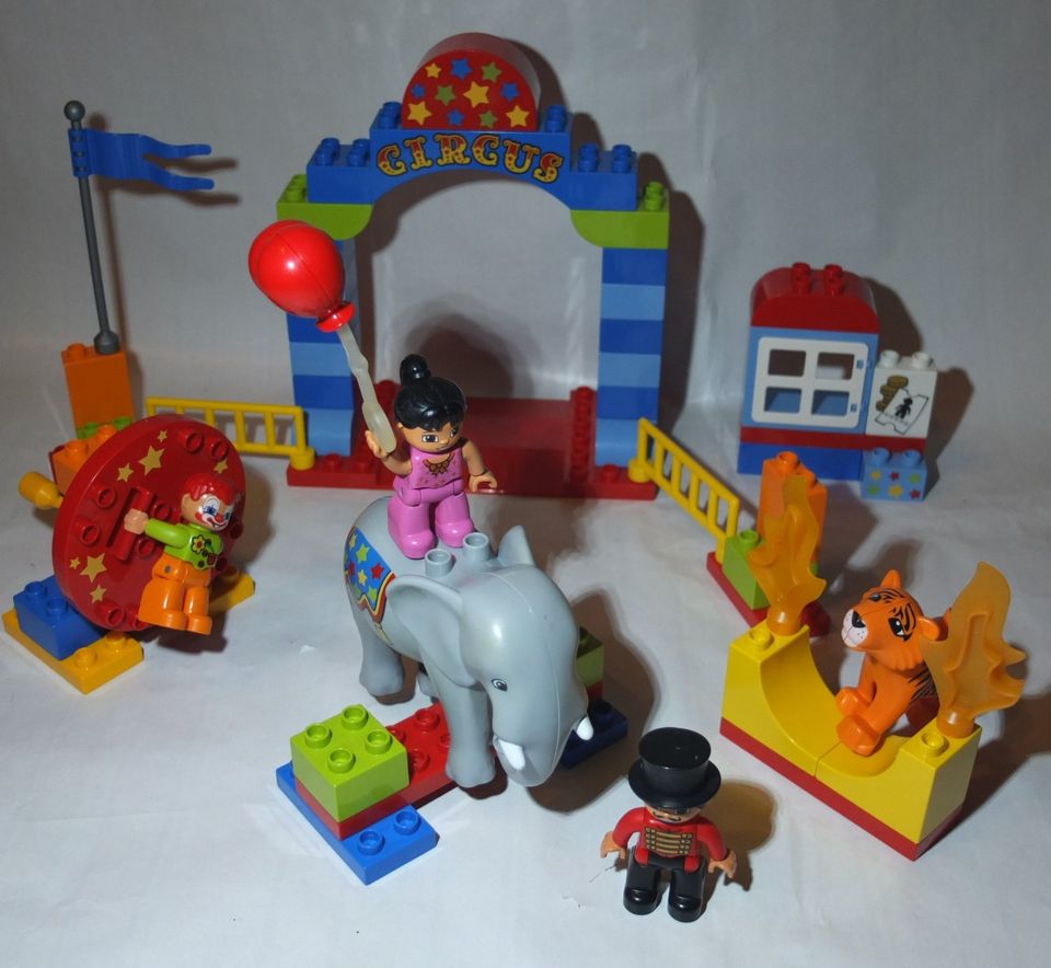 Lego Duplo Circus Zirkus Tiere Circusdirektor Clown sehr selten in Ottensoos