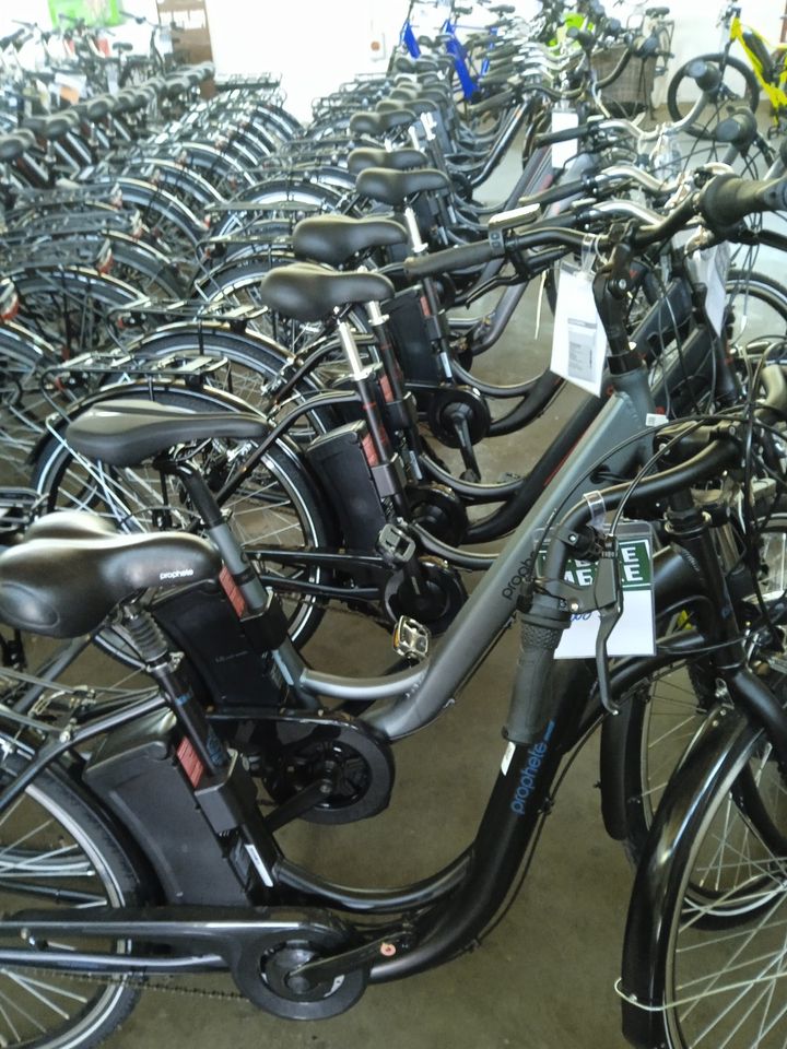 E-Bike Sonderposten  Posten neu in Varel