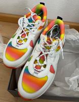 Neue Hogan Sneaker ausgefallen, Gr. 38,5 VK Hessen - Hofheim am Taunus Vorschau