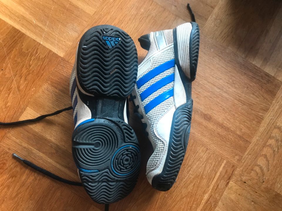 Adidas Sport - Schuhe in Rückersdorf